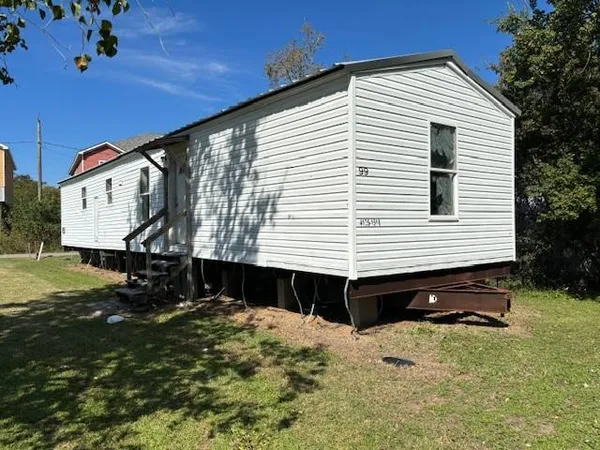 $950 | 135 Stephen Ballay Ln Port, Port Sulphur, LA 70083