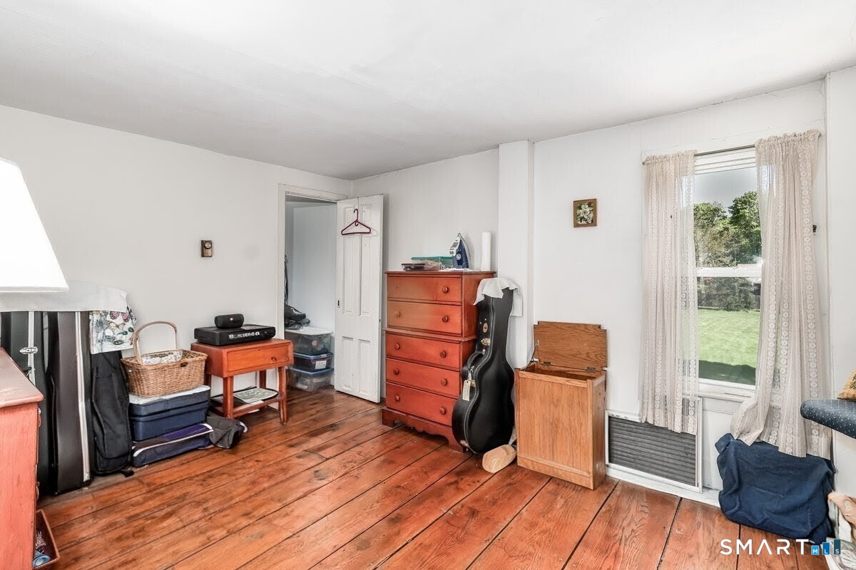 199 Berkshire Road Newtown, CT 06482 - Photo 33 of 40