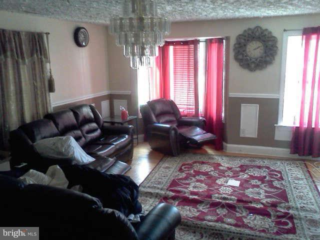 8025 New Riggs Road Hyattsville, MD 20783 - Photo 10 of 13 Family Room