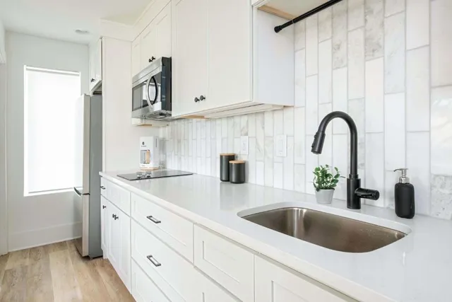 $3,200 | 542 Boulevard Place Northeast, Unit D, Atlanta, GA 30308