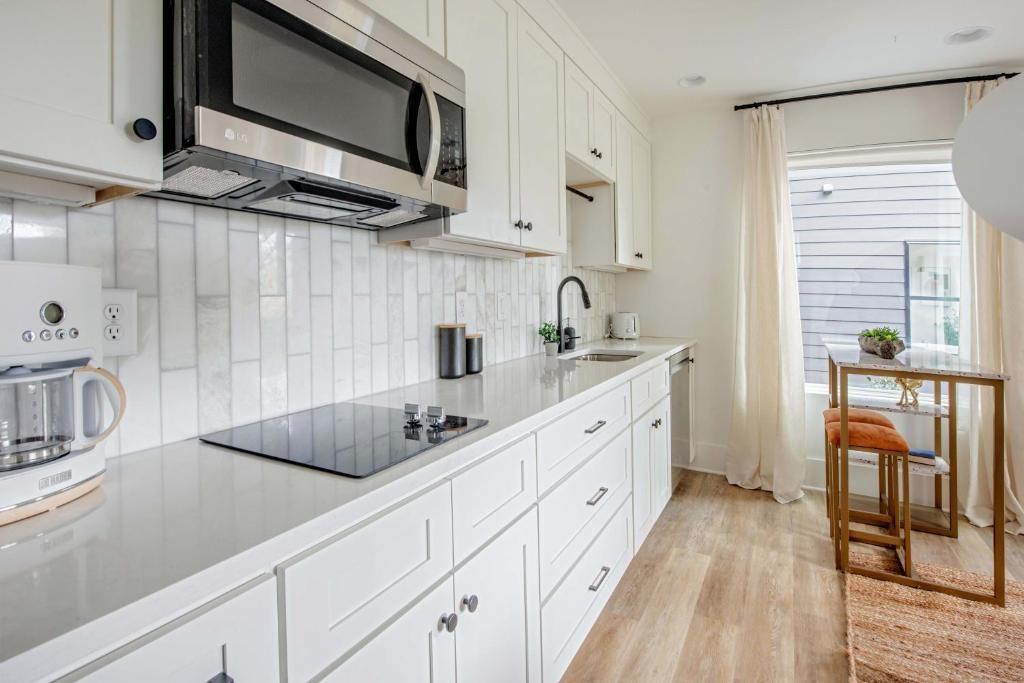 542 Boulevard Place Northeast, Unit D Atlanta, GA 30308 - Photo 13 of 30