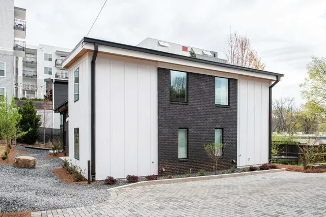 $3,200 | 542 Boulevard Place Northeast, Unit D, Atlanta, GA 30308