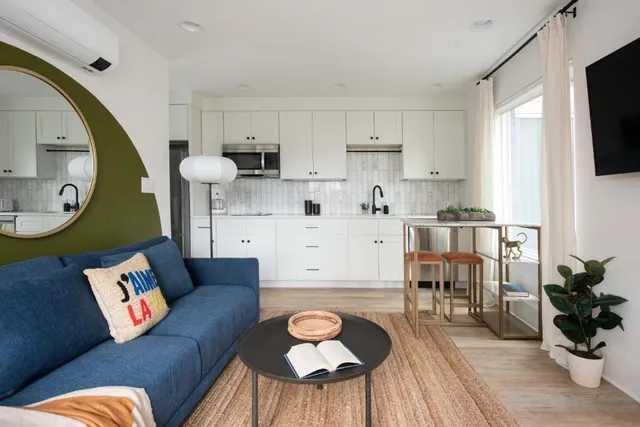 $3,200 | 542 Boulevard Place Northeast, Unit D, Atlanta, GA 30308