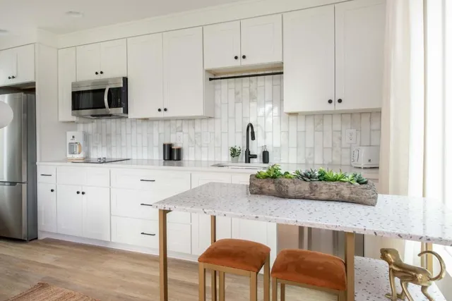 $3,200 | 542 Boulevard Place Northeast, Unit D, Atlanta, GA 30308