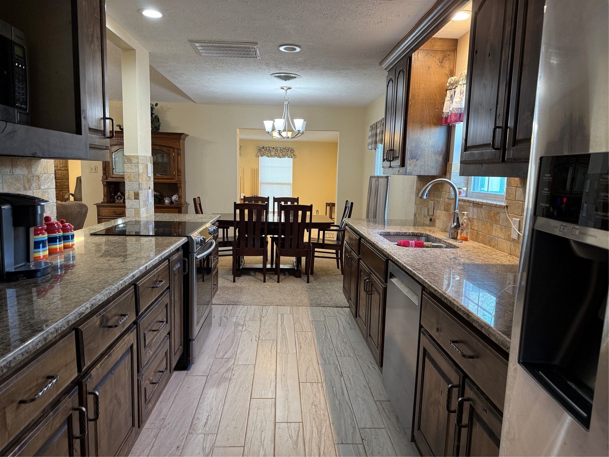 51 Oak Ridge Point Blank, TX 77364 - Photo 4 of 29 Kitchen - lots of counter and lots of cabinets!