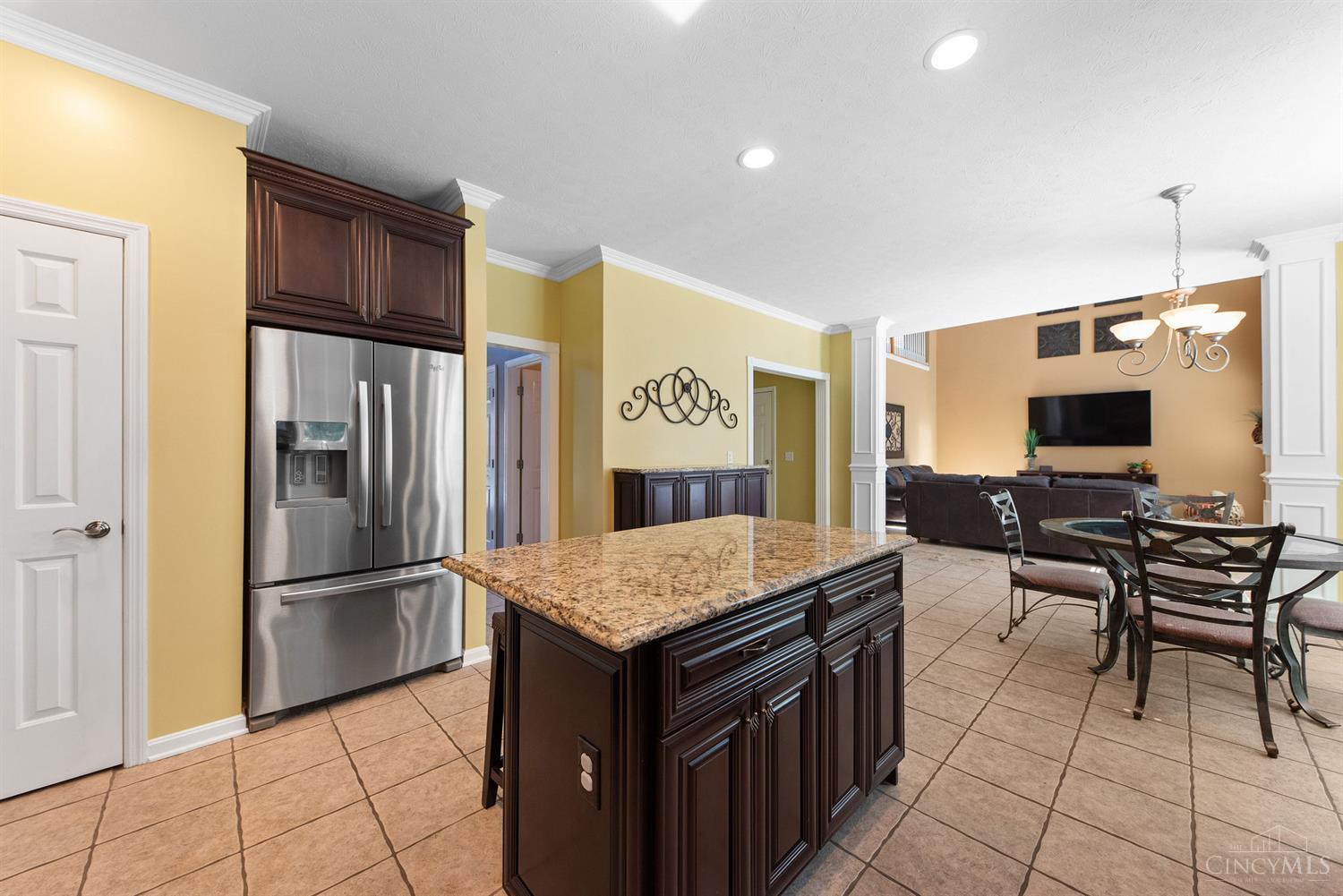 1095 Ridgepointe Drive Batavia, OH 45103 - Photo 13 of 46 Gallery Image 13