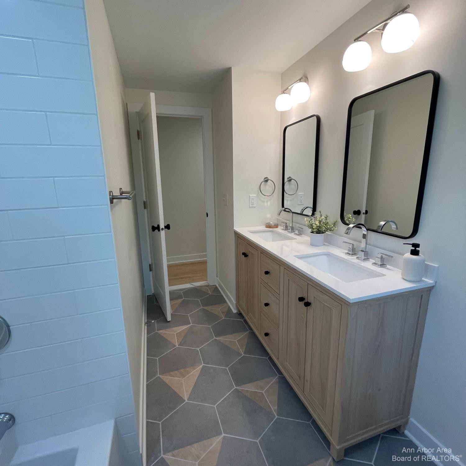 3055 Foxcroft Road Ann Arbor, MI 48104 - Photo 30 of 42 Photo 30