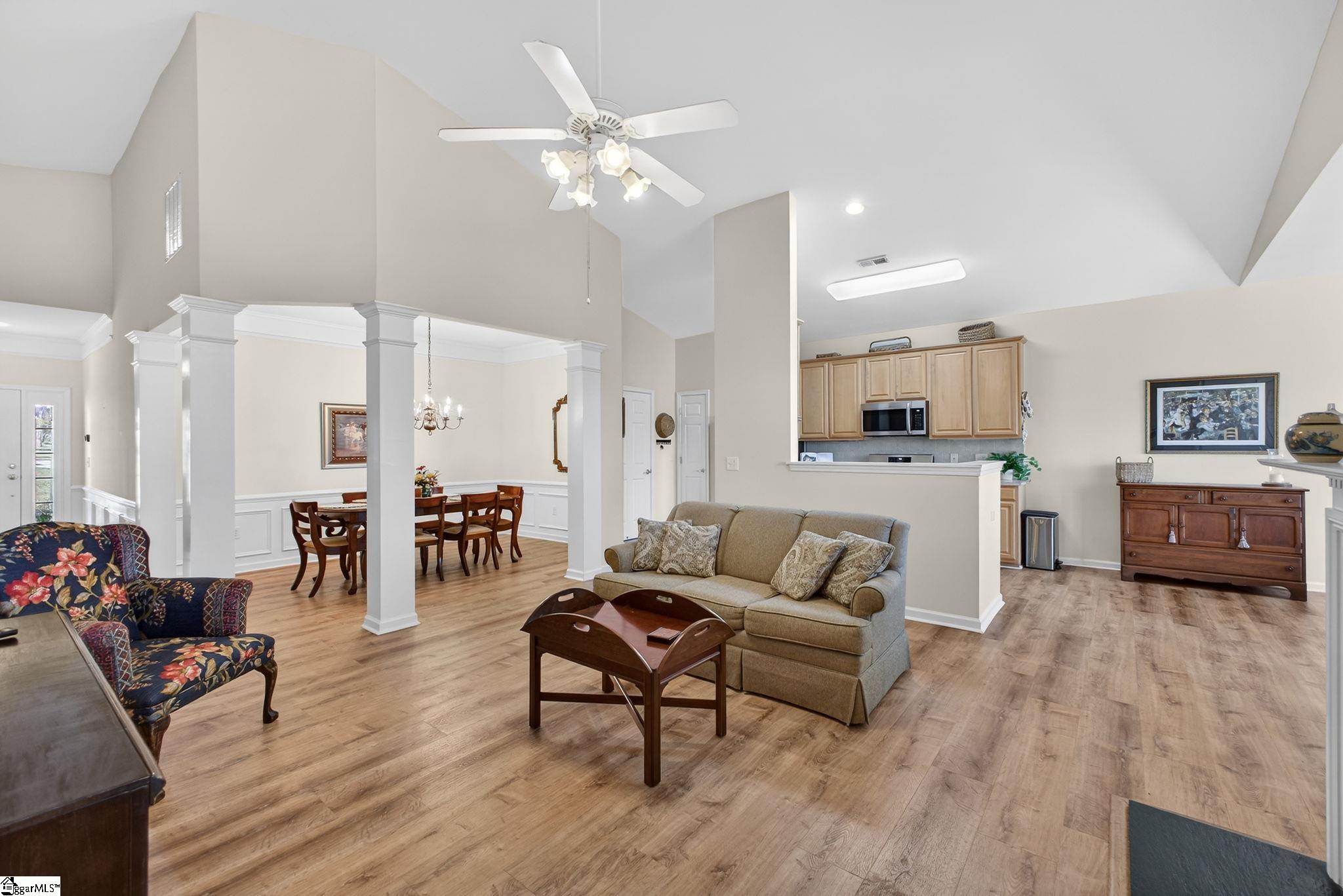 920 Medora Drive Greer, SC 29650 - Photo 8 of 38