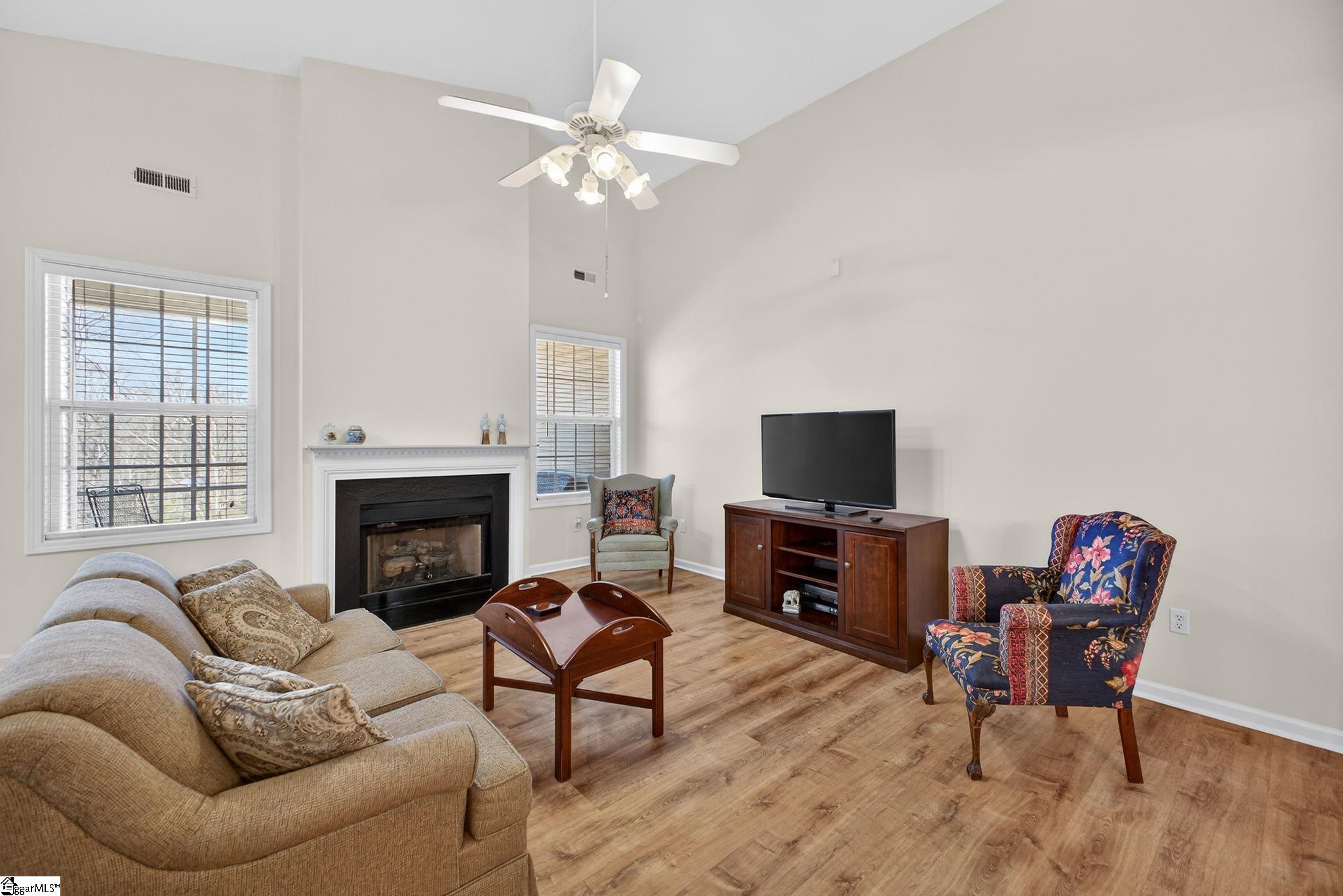 920 Medora Drive Greer, SC 29650 - Photo 9 of 38