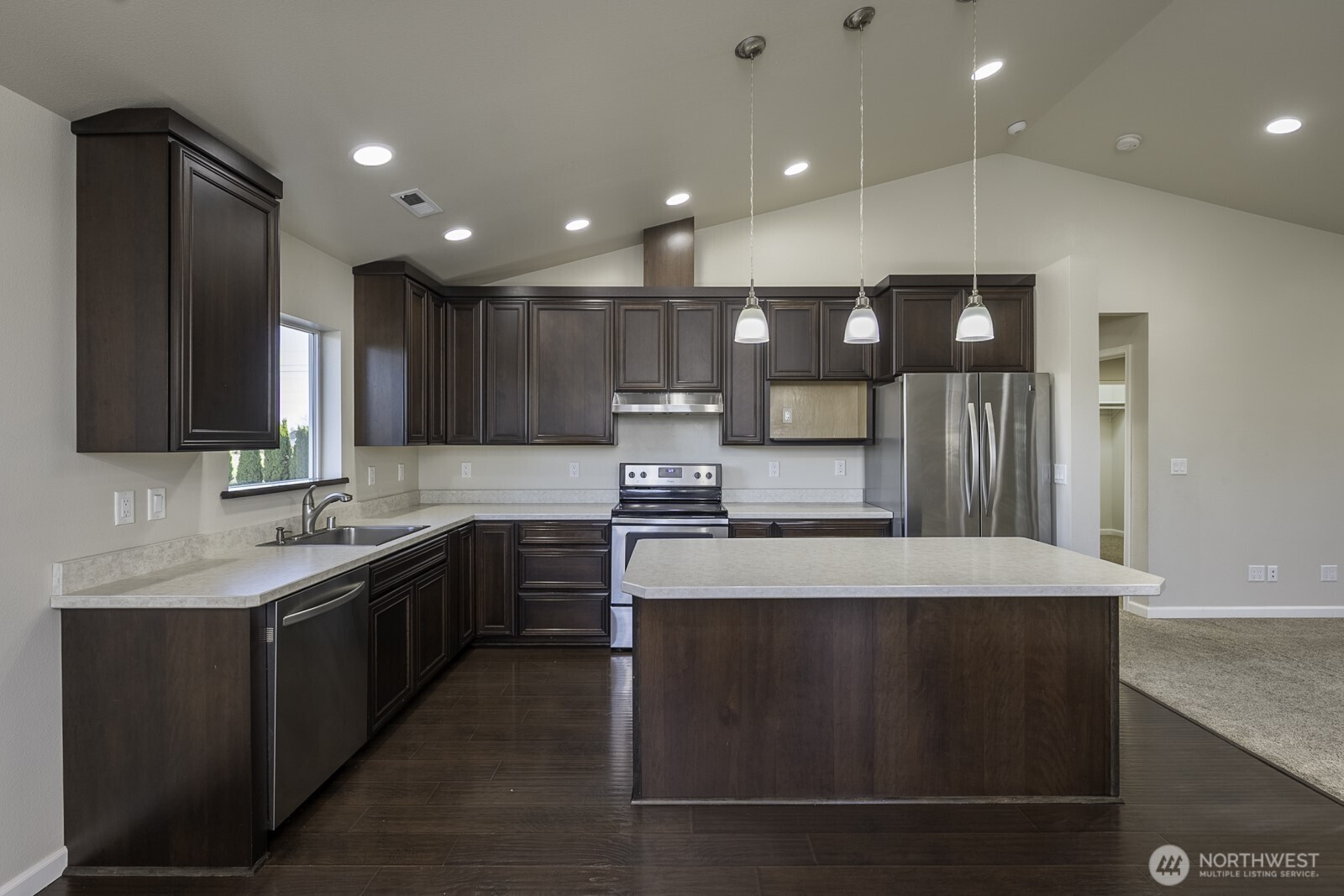 2143 Valley Road Northeast Moses Lake, WA 98837 - Photo 17 of 38