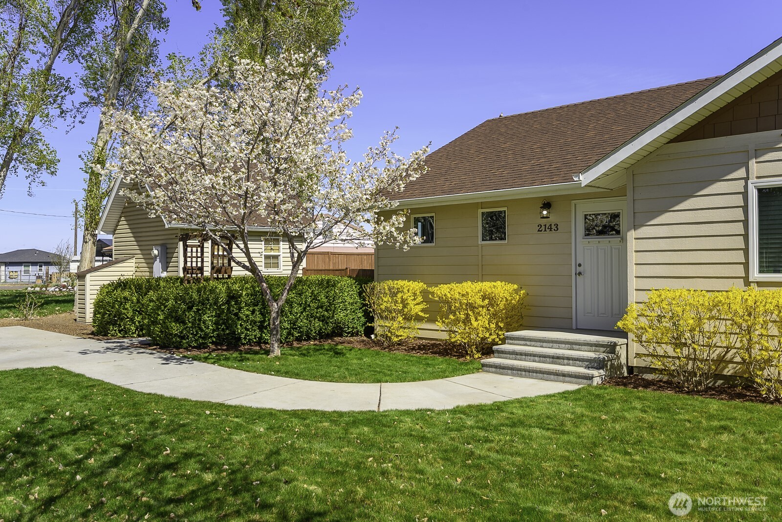 2143 Valley Road Northeast Moses Lake, WA 98837 - Photo 33 of 38