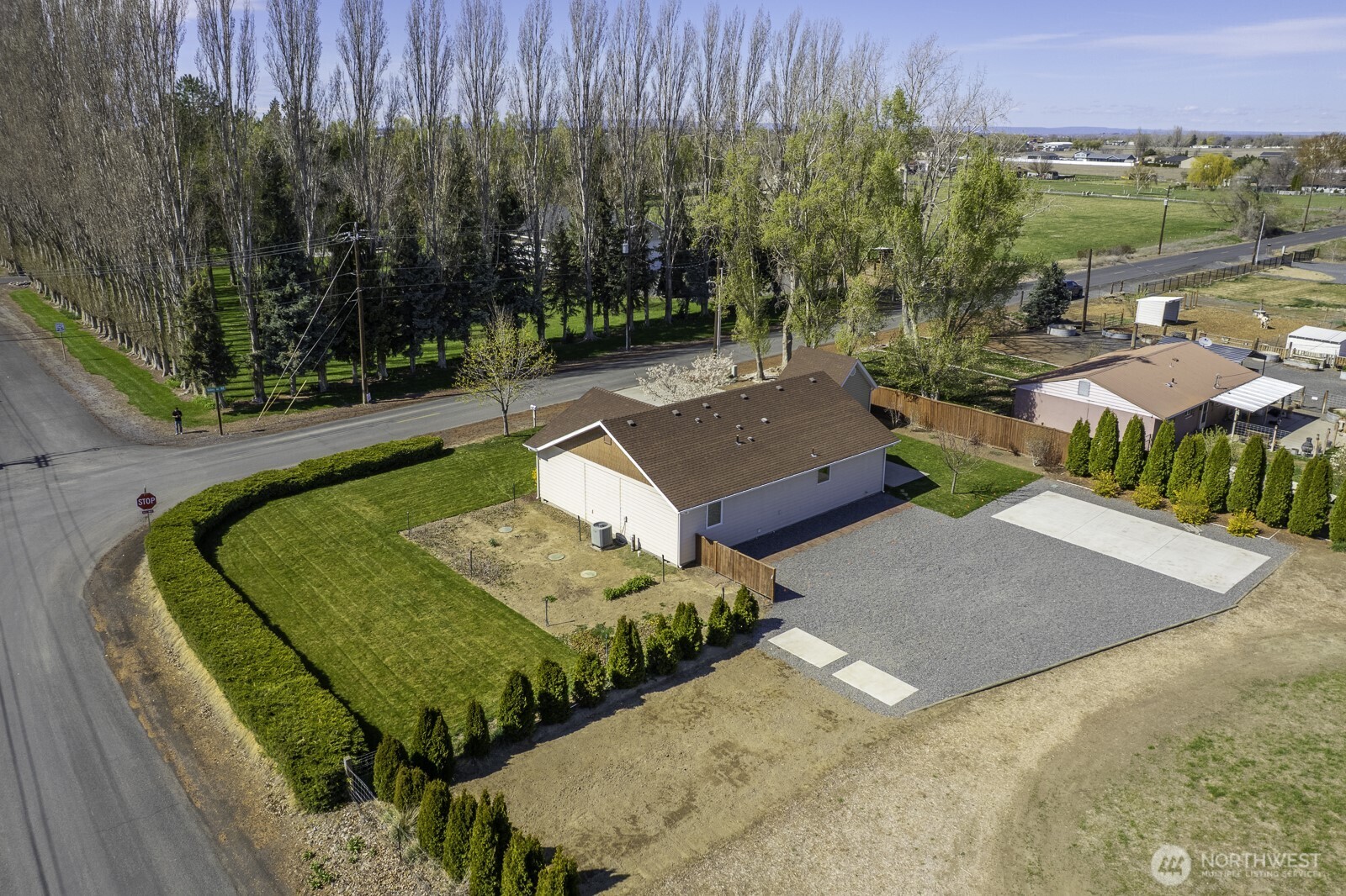 2143 Valley Road Northeast Moses Lake, WA 98837 - Photo 35 of 38