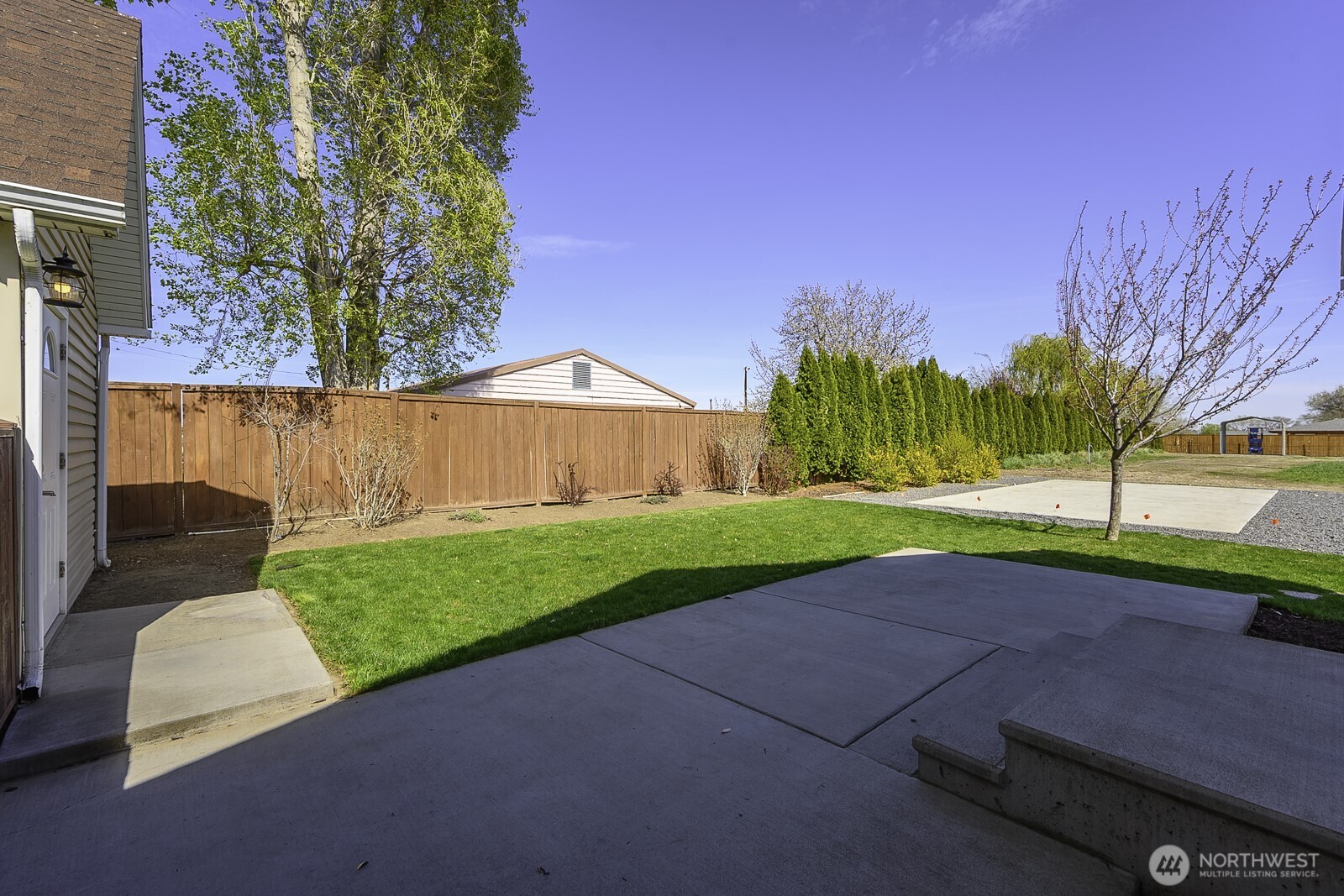 2143 Valley Road Northeast Moses Lake, WA 98837 - Photo 36 of 38