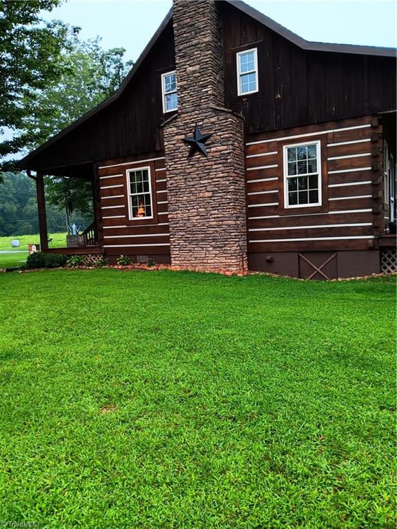 2428 Pipers Gap Road Mount Airy, NC 27030 - Photo 18 of 39 Gallery Image 18