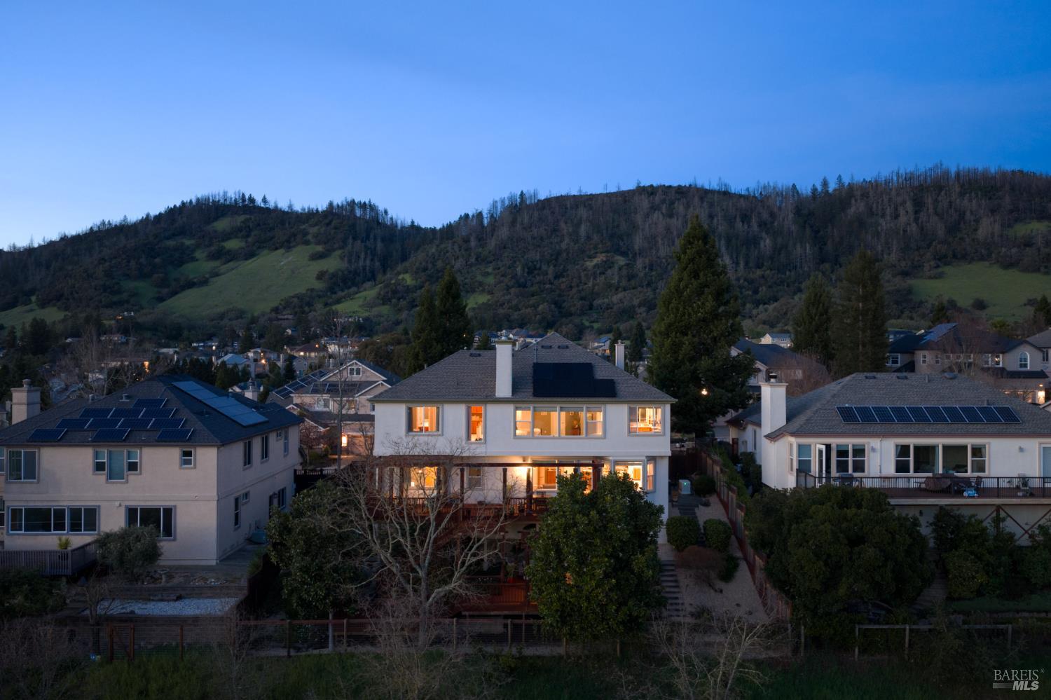 5870 Sailing Hawk Avenue Santa Rosa, CA 95409 - Photo 3 of 61