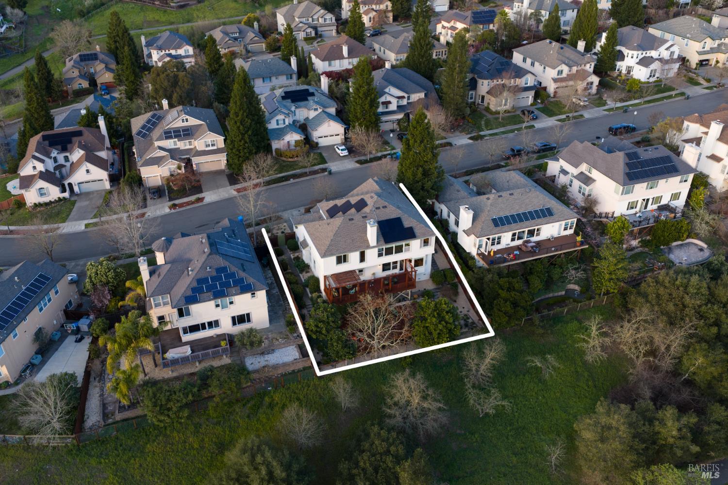 5870 Sailing Hawk Avenue Santa Rosa, CA 95409 - Photo 4 of 61