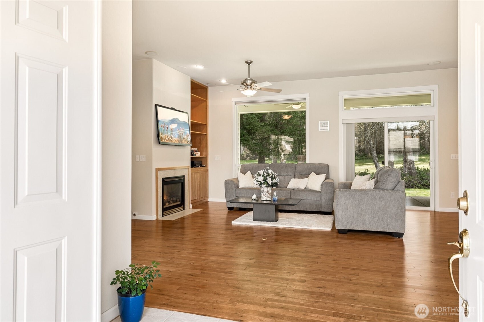 4202 Campus Green Loop Northeast Lacey, WA 98516 - Photo 3 of 30