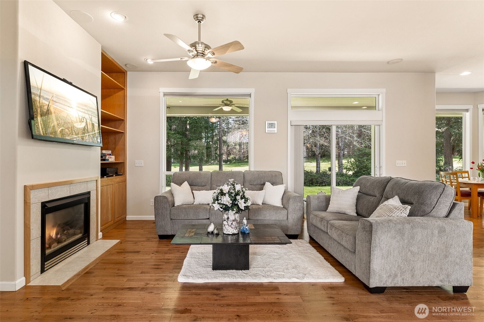 4202 Campus Green Loop Northeast Lacey, WA 98516 - Photo 4 of 30