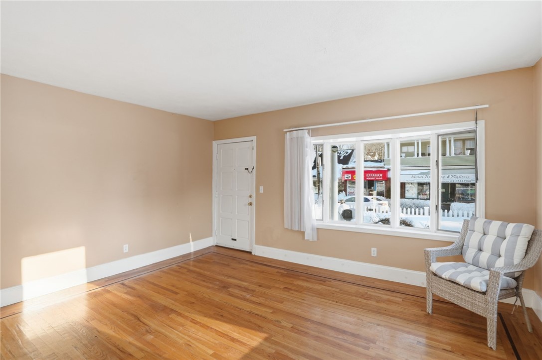 957 Mineral Spring Avenue Pawtucket, RI 02860 - Photo 5 of 40