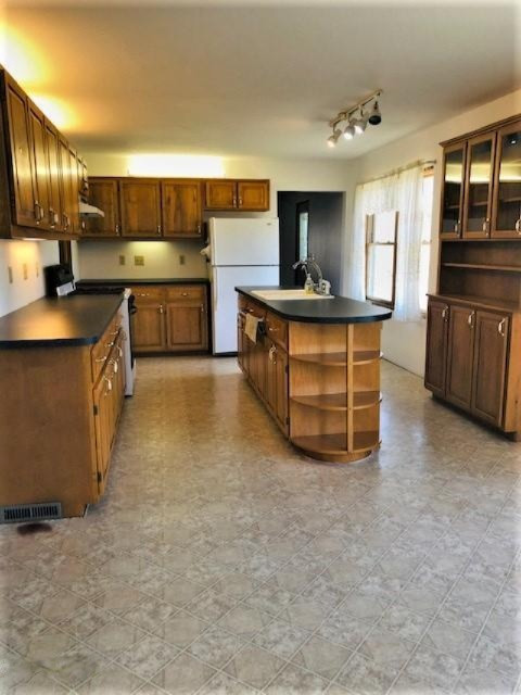 22583 8 Mile Road Reed City, MI 49677 - Photo 5 of 18 IMG_8228