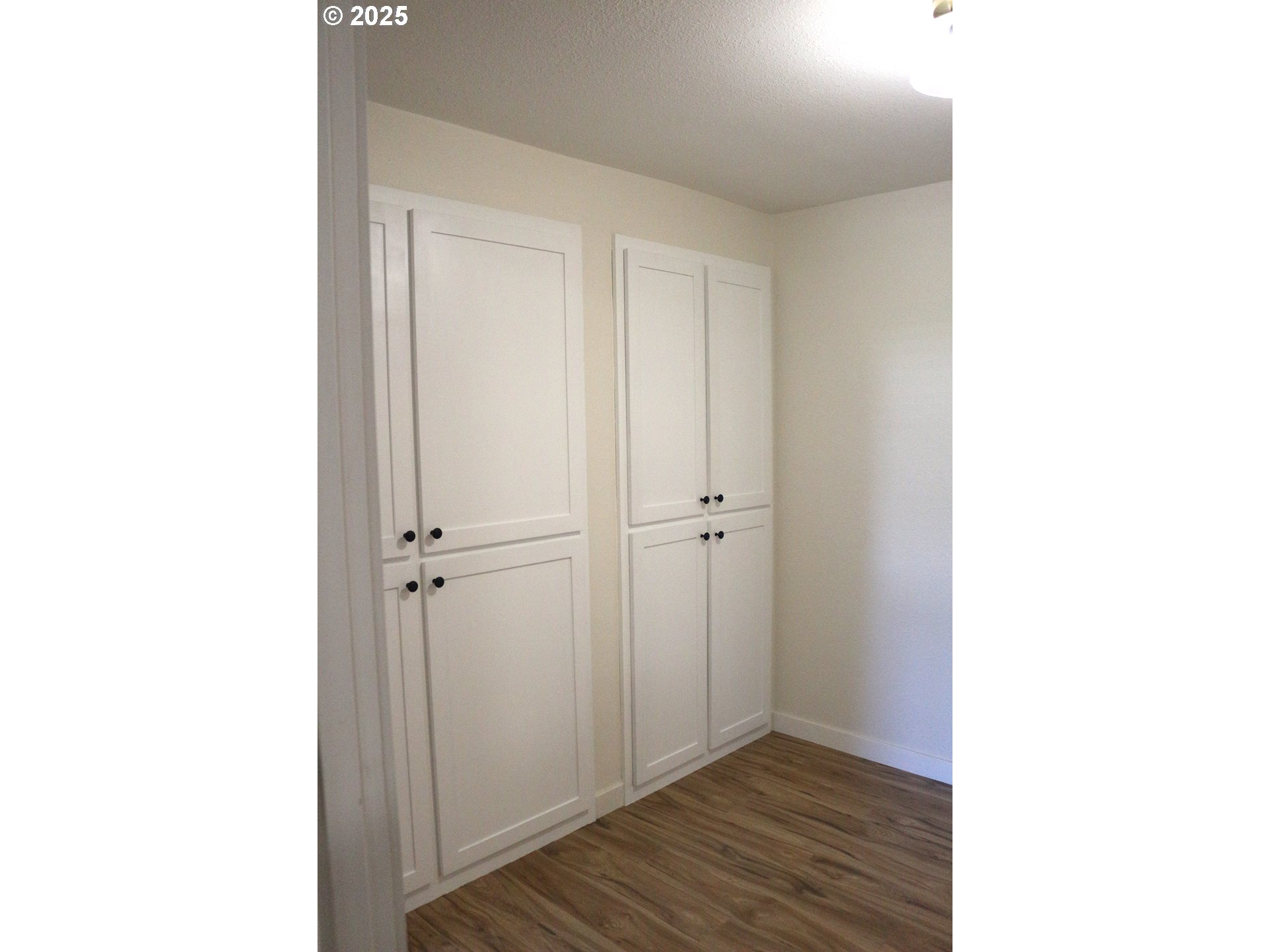 1275 Island Street Springfield, OR 97477 - Photo 22 of 36 a view of an empty room