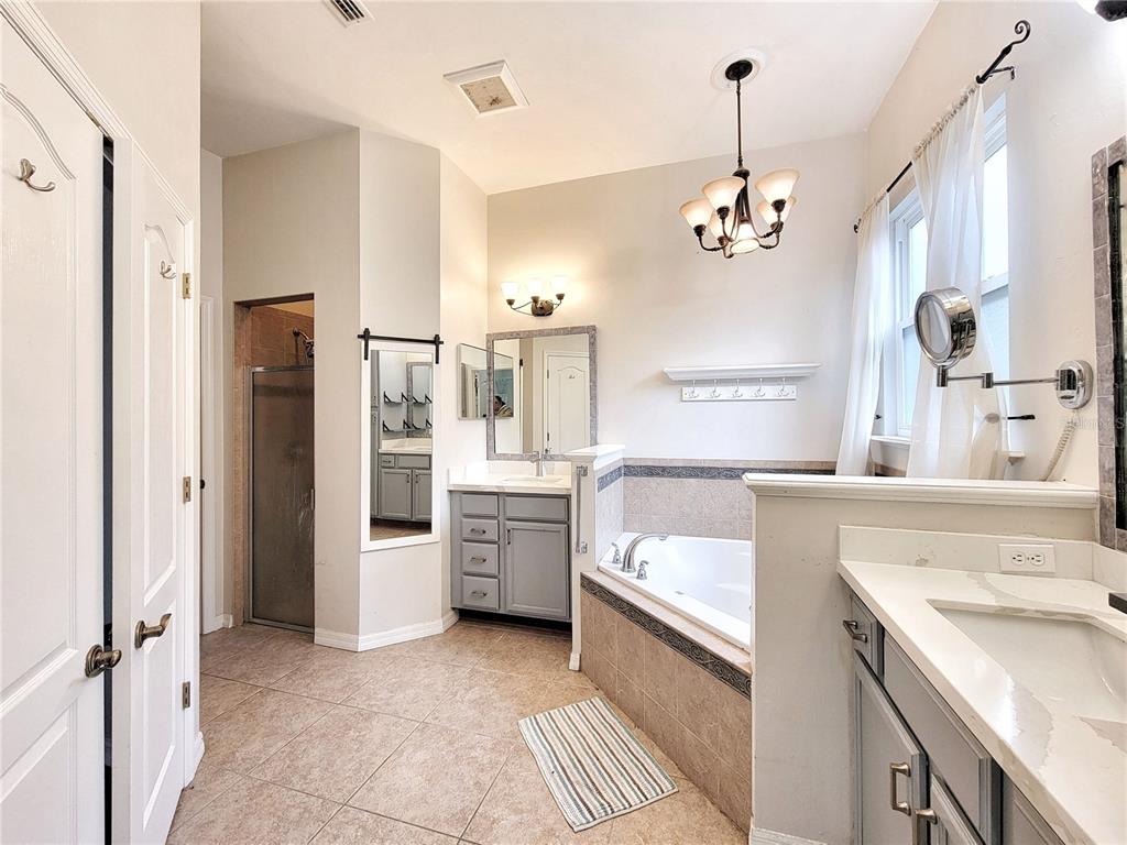 8046 Southwest 77th Avenue Gainesville, FL 32608 - Photo 18 of 26