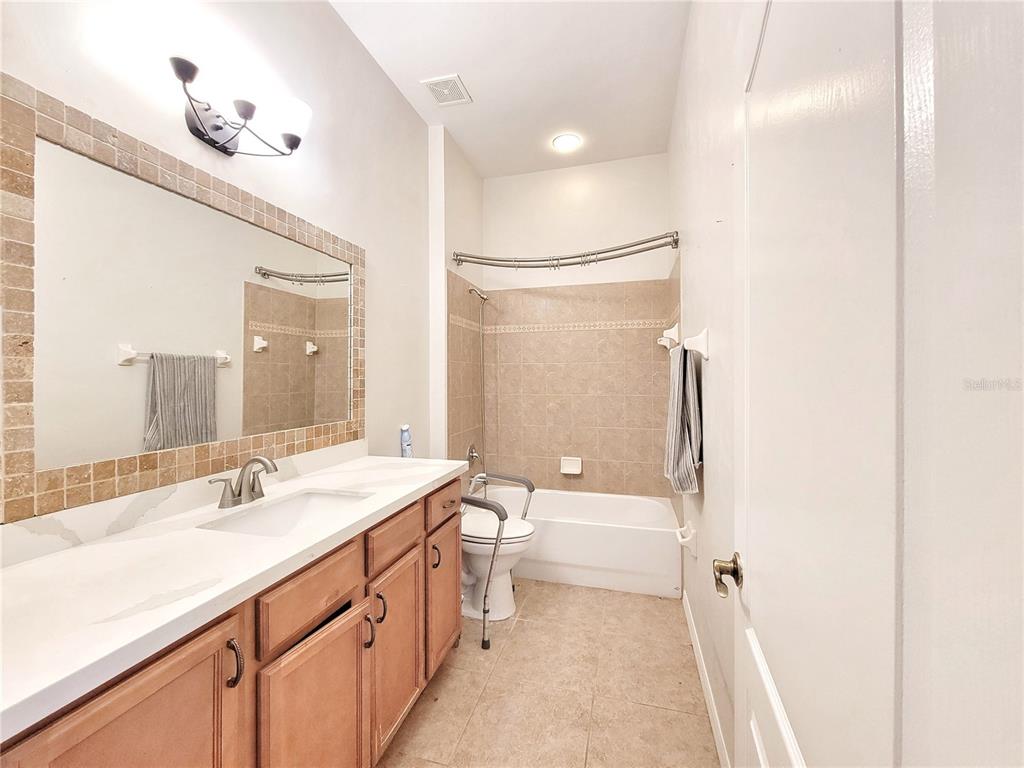 8046 Southwest 77th Avenue Gainesville, FL 32608 - Photo 24 of 26