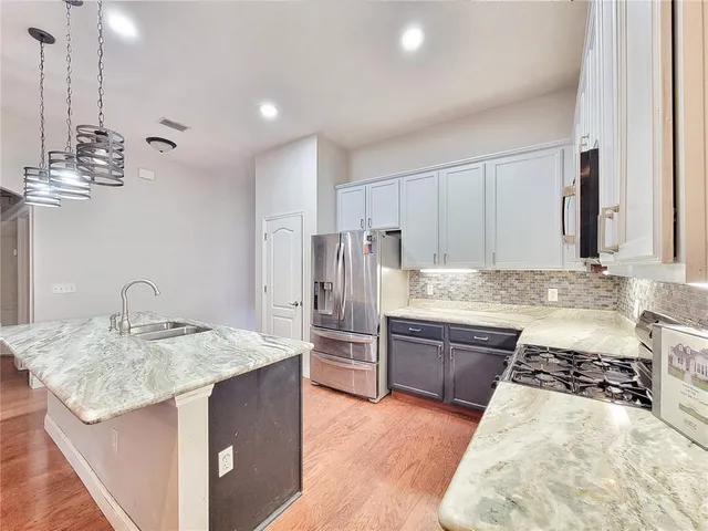 $299,900 | 8046 Southwest 77th Avenue, Gainesville, FL 32608