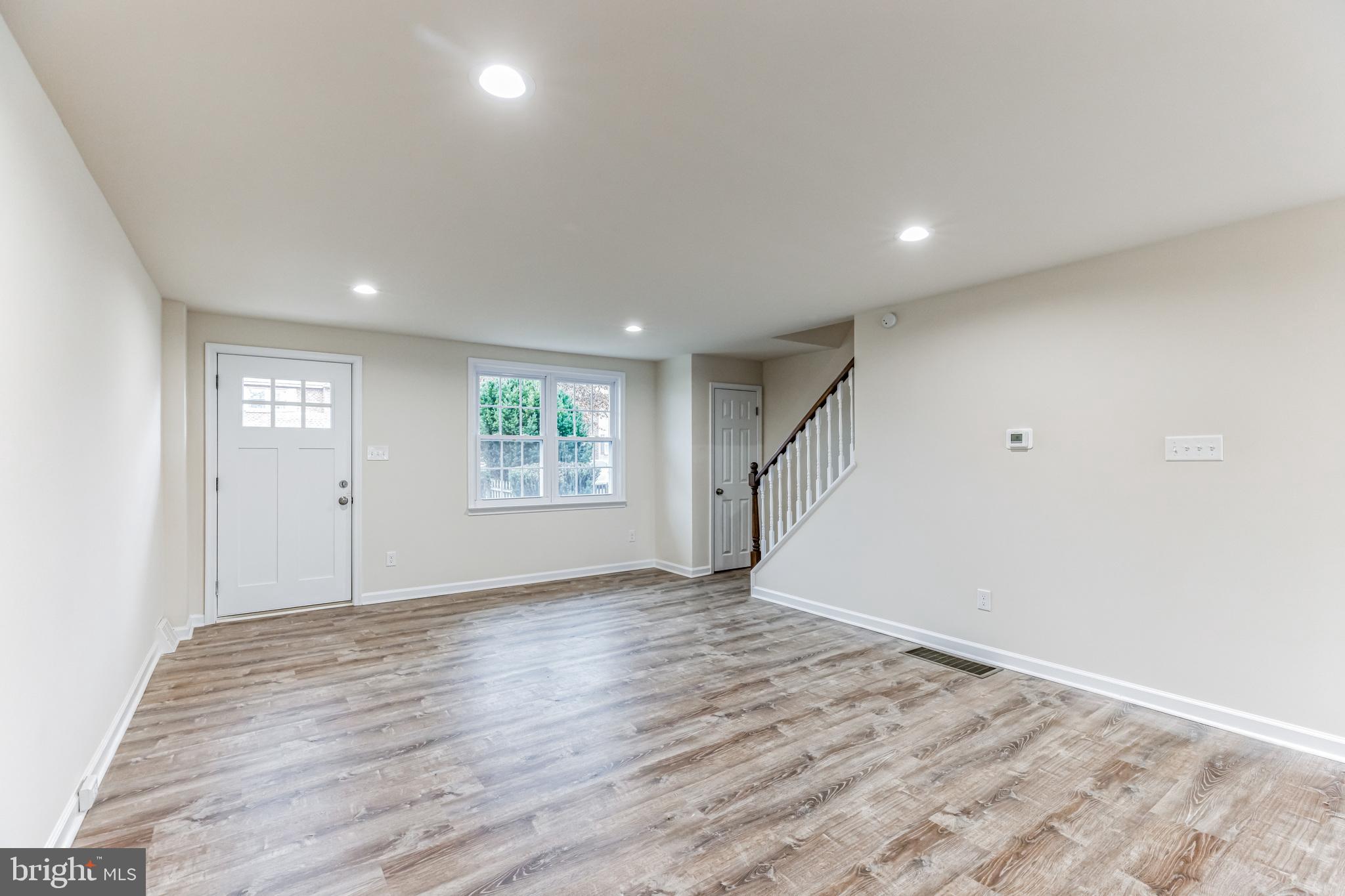 1306 Harshaw Road Brookhaven, PA 19015 - Photo 4 of 30 Gallery Image 4