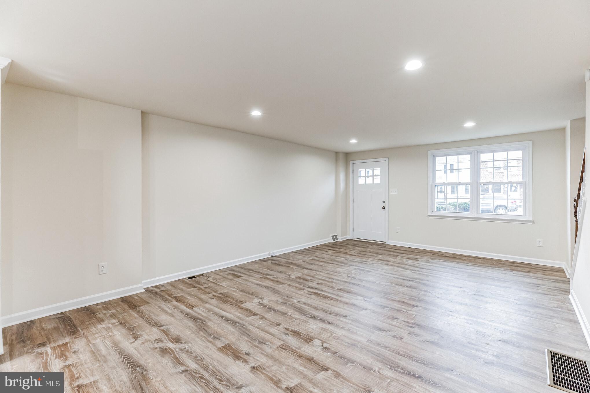 1306 Harshaw Road Brookhaven, PA 19015 - Photo 5 of 30 Gallery Image 5