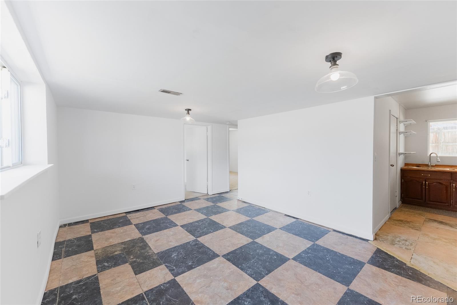 7845 Conifer Road Denver, CO 80221 - Photo 11 of 29 Gallery Image 11