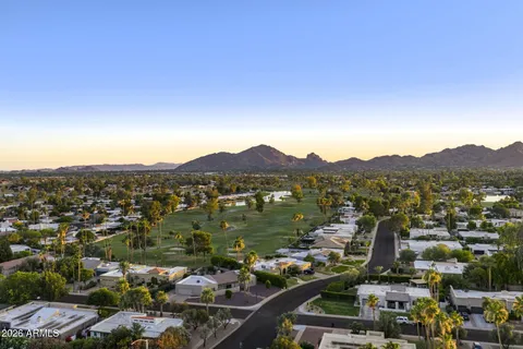 $1,999,000 | 8022 East Vía Bonita, Scottsdale, AZ 85258