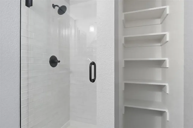 $479,900 | 245 Prairie Oak Court, Burleson, TX 76028