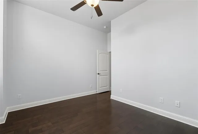 $479,900 | 245 Prairie Oak Court, Burleson, TX 76028