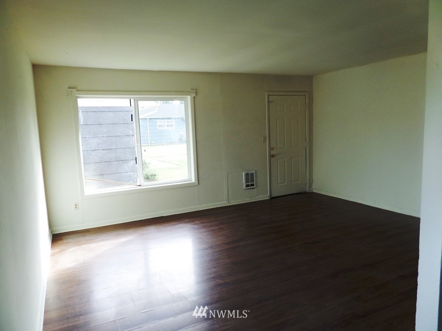 274 Colorado Street, Unit 2 Longview, WA 98632 - Photo 6 of 14 Gallery Image 6