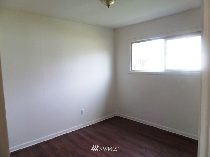 274 Colorado Street, Unit 2 Longview, WA 98632 - Photo 10 of 14 Gallery Image 10