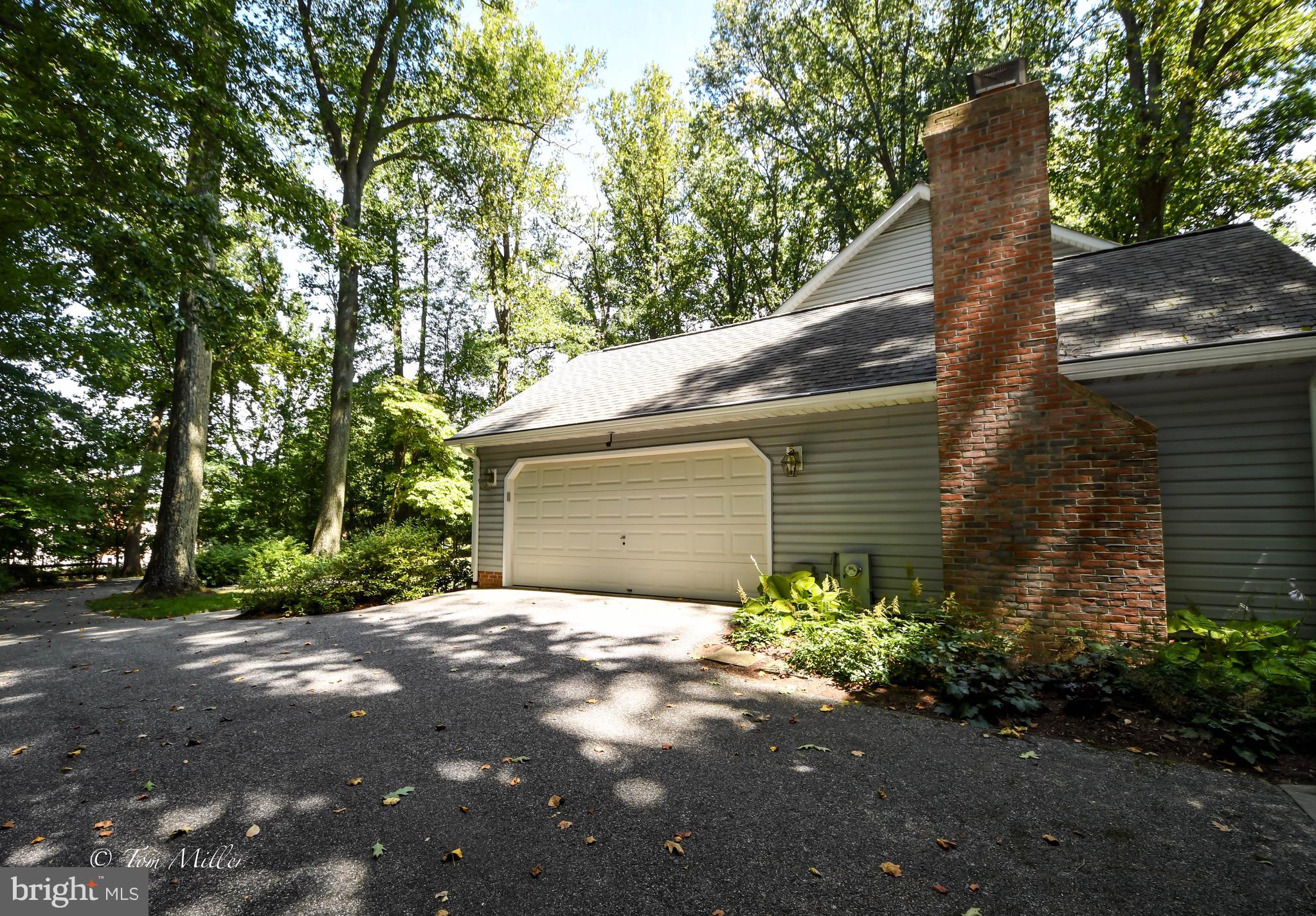 14109 Robcaste Road Phoenix, MD 21131 - Photo 15 of 55 2-Car Garage
