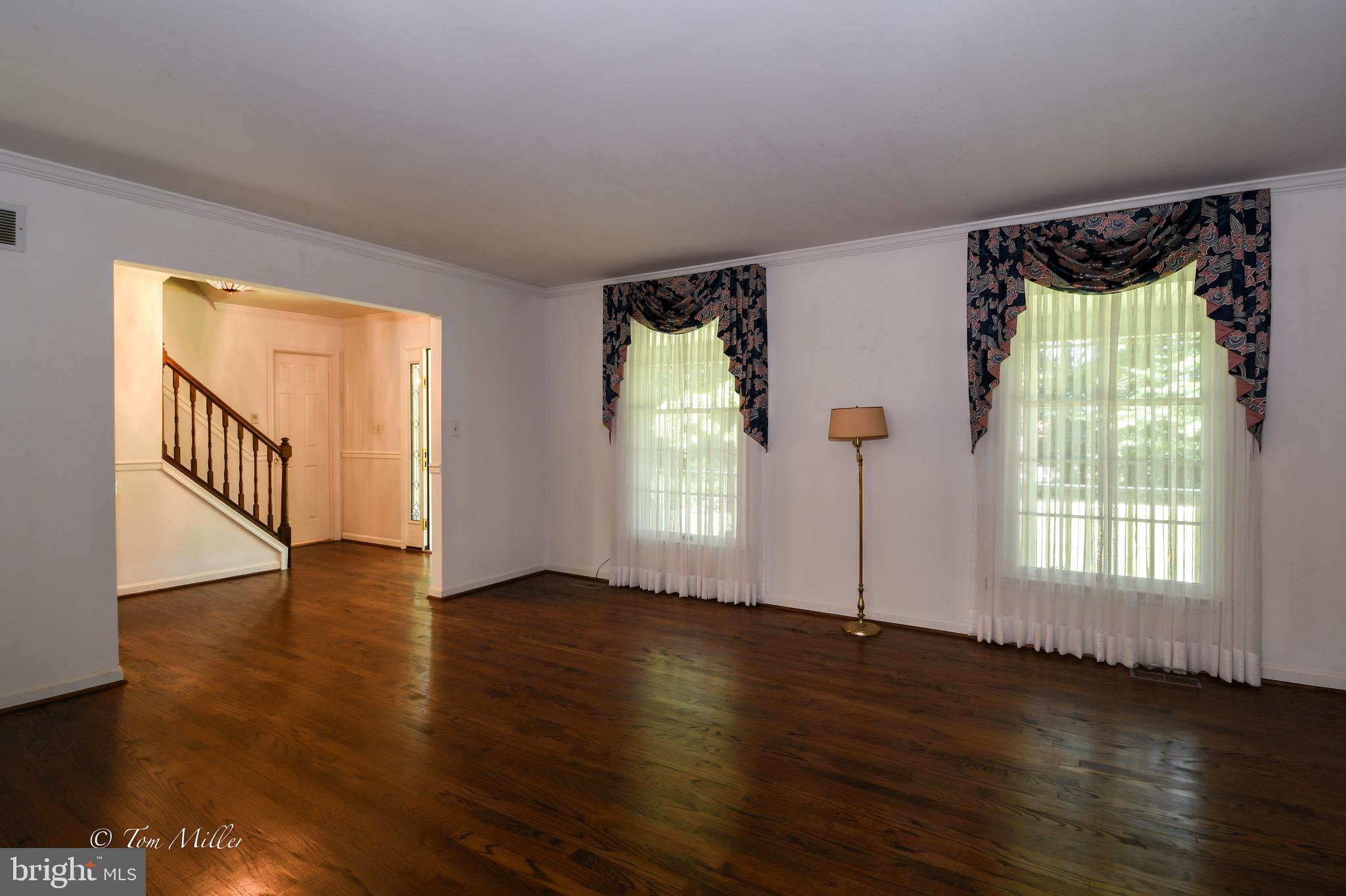 14109 Robcaste Road Phoenix, MD 21131 - Photo 22 of 55 Living Room