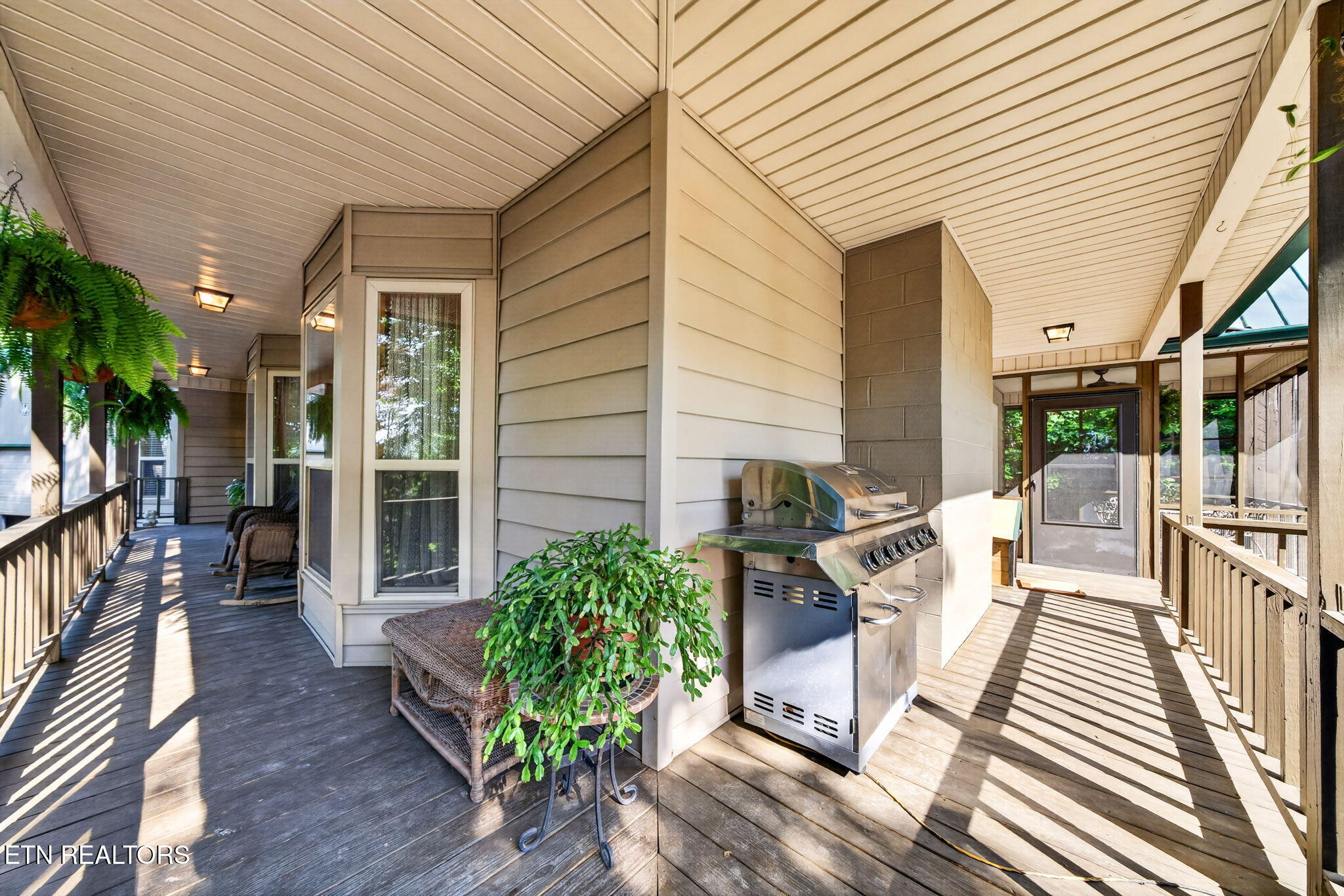 511 Lower River Road Decatur, TN 37322 - Photo 31 of 51 Front/Side Porch View
