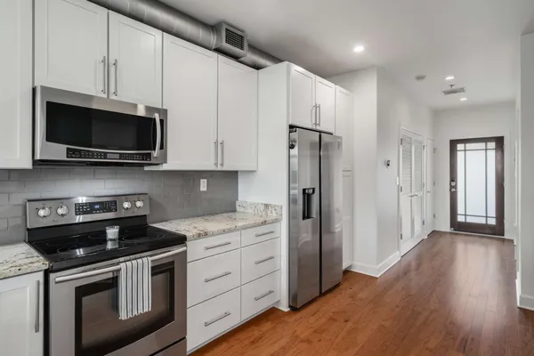 $1,900 | 800 Woodland Street, Unit 307, Nashville, TN 37206