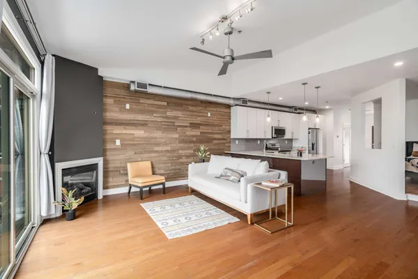 $1,900 | 800 Woodland Street, Unit 307, Nashville, TN 37206