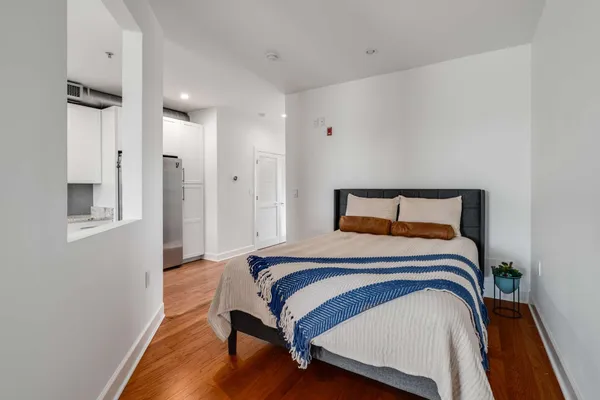 $1,900 | 800 Woodland Street, Unit 307, Nashville, TN 37206