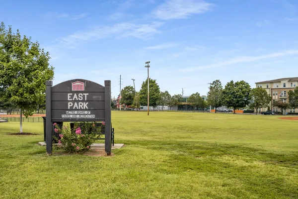 $1,900 | 800 Woodland Street, Unit 307, Nashville, TN 37206