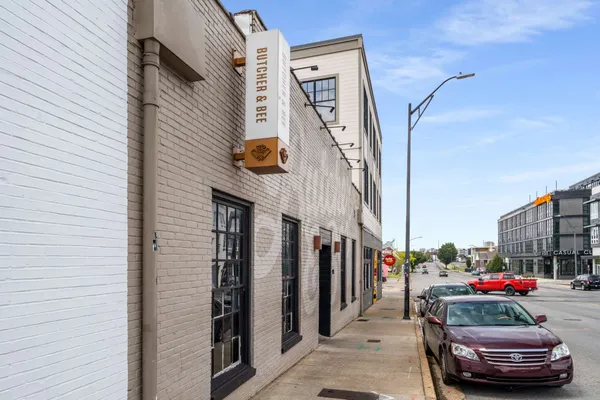 $1,900 | 800 Woodland Street, Unit 307, Nashville, TN 37206