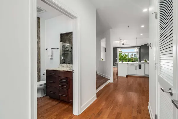 $1,900 | 800 Woodland Street, Unit 307, Nashville, TN 37206