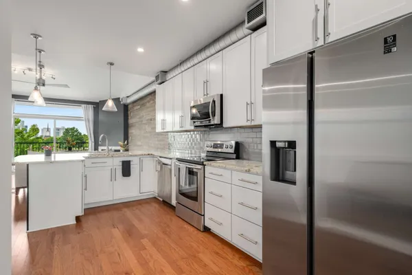 $1,900 | 800 Woodland Street, Unit 307, Nashville, TN 37206