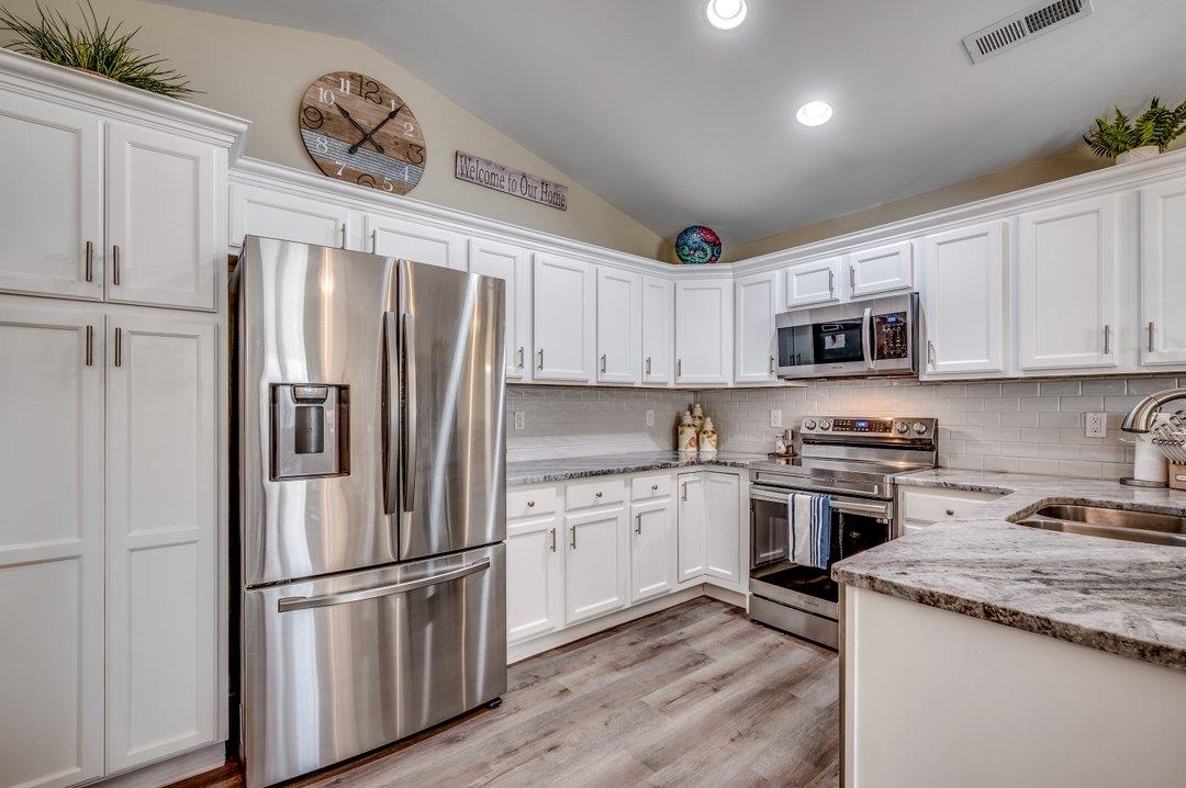 1508 Leatherman Road Conway, SC 29527 - Photo 8 of 31 Gallery Image 8
