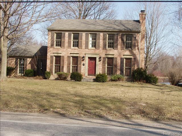 13122 Grafton Road Carleton, MI 48117 - Photo 1 of 10 13122 Grafton front