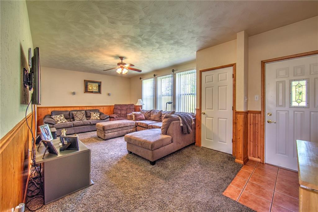 123 Ridge Road Monongahela, PA 15063 - Photo 3 of 25 Gallery Image 3
