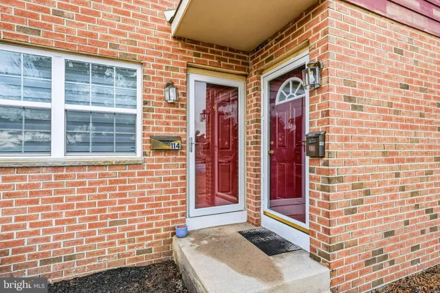 $204,900 | 114 Eaves Mill Road, Medford, NJ 08055